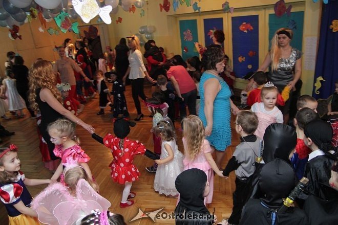 Bal karnawałowy w Przedszkolu Miejskim nr 5 [17.01.2013] - zdjęcie #7 - eOstroleka.pl