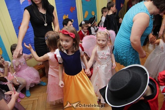 Bal karnawałowy w Przedszkolu Miejskim nr 5 [17.01.2013] - zdjęcie #3 - eOstroleka.pl