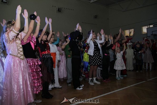 Bal karnawałowy w Szkole Podstawowej nr 6 [17.01.2013] - zdjęcie #38 - eOstroleka.pl