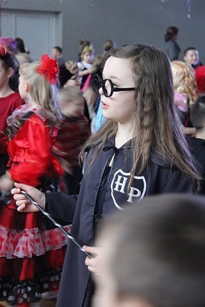 Bal Karnawałowy uczniów ostrołęckiej „dziesiątki” [18 I 2013] - zdjęcie #8 - eOstroleka.pl