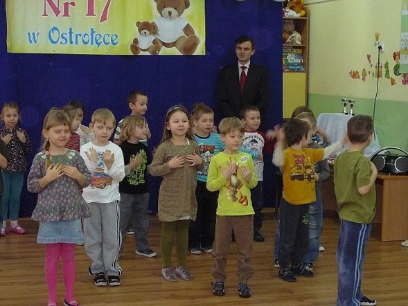Przedszkolny Turniej Tańca [18.01.2013] - zdjęcie #4 - eOstroleka.pl