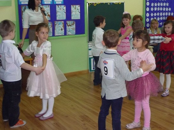 Przedszkolny Turniej Tańca [18.01.2013] - zdjęcie #15 - eOstroleka.pl