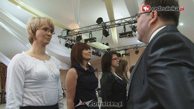 Studniówka 2013: ZSZ nr 2 w Ostrołęce [19.01.2013] - zdjęcie #27 - eOstroleka.pl