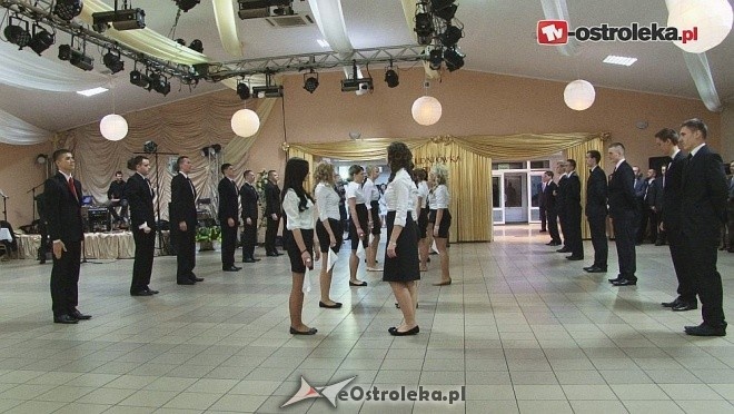 Studniówka 2013: ZSZ nr 2 w Ostrołęce [19.01.2013] - zdjęcie #7 - eOstroleka.pl