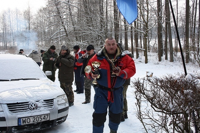 Mistrzostwa w wędkowaniu podlodowym na jeziorze Rekowym [20.01.2013] - zdjęcie #17 - eOstroleka.pl
