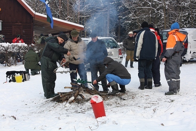 Mistrzostwa w wędkowaniu podlodowym na jeziorze Rekowym [20.01.2013] - zdjęcie #18 - eOstroleka.pl