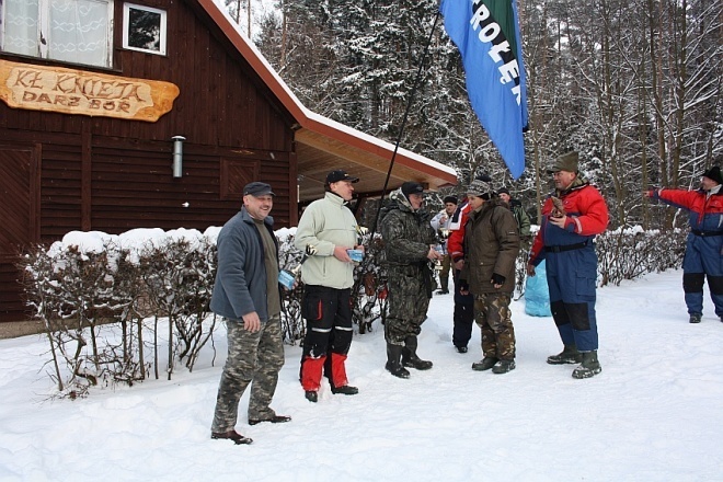 Mistrzostwa w wędkowaniu podlodowym na jeziorze Rekowym [20.01.2013] - zdjęcie #21 - eOstroleka.pl