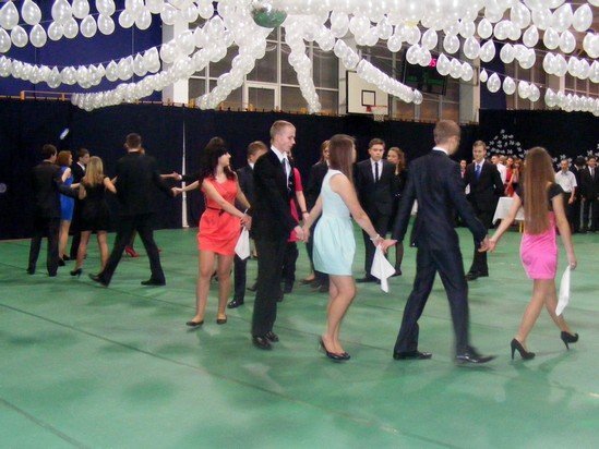 Bal gimnazjalny dla uczniów Gimnazjum nr 2 [19 I 2013] - zdjęcie #103 - eOstroleka.pl
