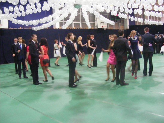 Bal gimnazjalny dla uczniów Gimnazjum nr 2 [19 I 2013] - zdjęcie #96 - eOstroleka.pl