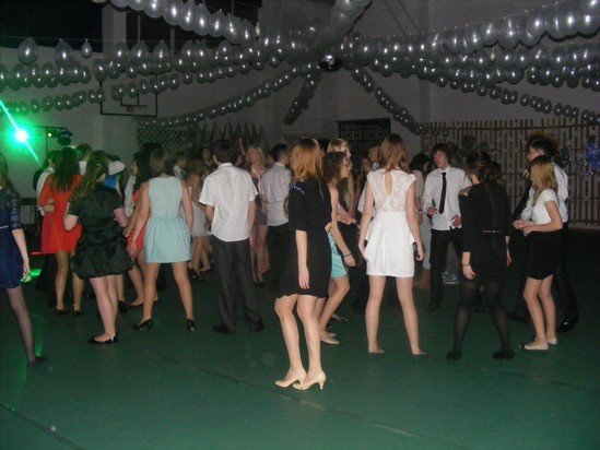 Bal gimnazjalny dla uczniów Gimnazjum nr 2 [19 I 2013] - zdjęcie #68 - eOstroleka.pl