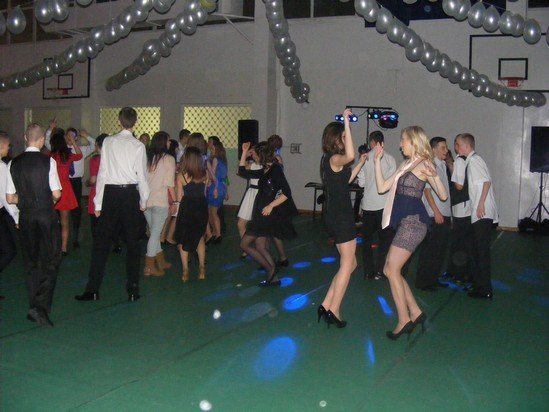 Bal gimnazjalny dla uczniów Gimnazjum nr 2 [19 I 2013] - zdjęcie #62 - eOstroleka.pl