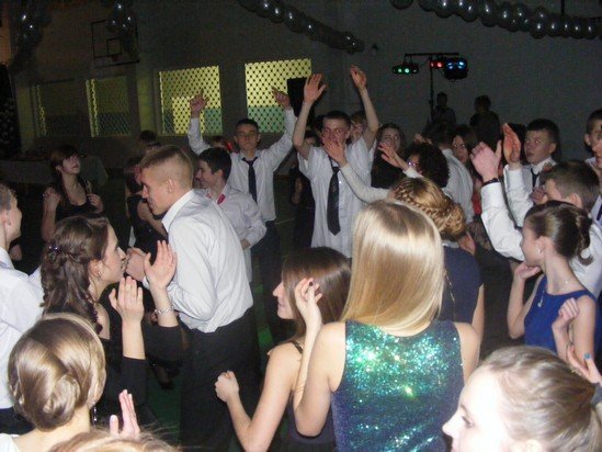 Bal gimnazjalny dla uczniów Gimnazjum nr 2 [19 I 2013] - zdjęcie #21 - eOstroleka.pl