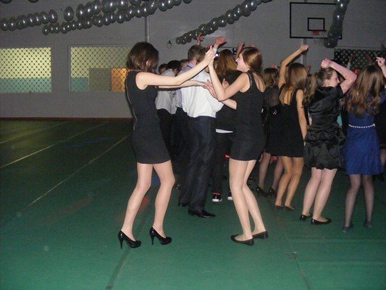 Bal gimnazjalny dla uczniów Gimnazjum nr 2 [19 I 2013] - zdjęcie #30 - eOstroleka.pl