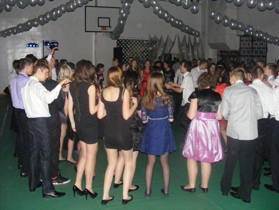 Bal gimnazjalny dla uczniów Gimnazjum nr 2 [19 I 2013] - zdjęcie #28 - eOstroleka.pl
