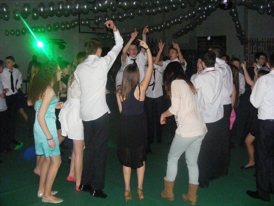 Bal gimnazjalny dla uczniów Gimnazjum nr 2 [19 I 2013] - zdjęcie #9 - eOstroleka.pl