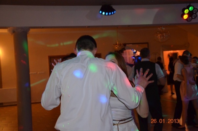 Studniówka w Zespole Szkół Powiatowych w Kadzidle [26.01.2013] - zdjęcie #7 - eOstroleka.pl