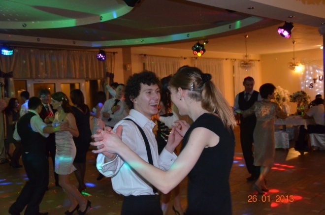 Studniówka w Zespole Szkół Powiatowych w Kadzidle [26.01.2013] - zdjęcie #1 - eOstroleka.pl