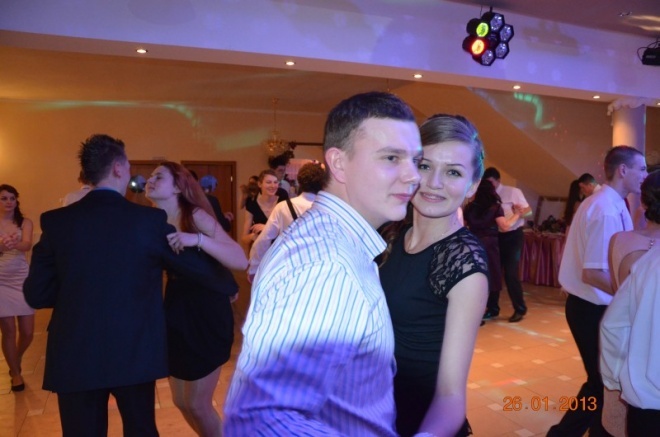 Studniówka w Zespole Szkół Powiatowych w Kadzidle [26.01.2013] - zdjęcie #56 - eOstroleka.pl