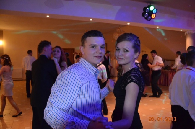 Studniówka w Zespole Szkół Powiatowych w Kadzidle [26.01.2013] - zdjęcie #55 - eOstroleka.pl