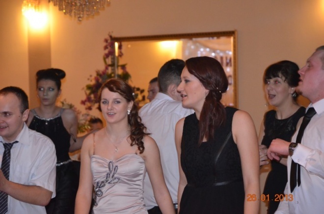 Studniówka w Zespole Szkół Powiatowych w Kadzidle [26.01.2013] - zdjęcie #39 - eOstroleka.pl