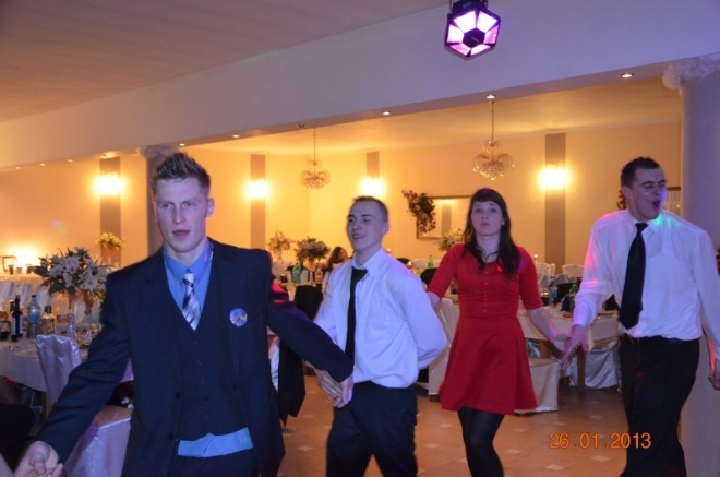 Studniówka w Zespole Szkół Powiatowych w Kadzidle [26.01.2013] - zdjęcie #32 - eOstroleka.pl