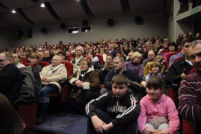 KKN: October Baby [28 I 2013] - zdjęcie #14 - eOstroleka.pl