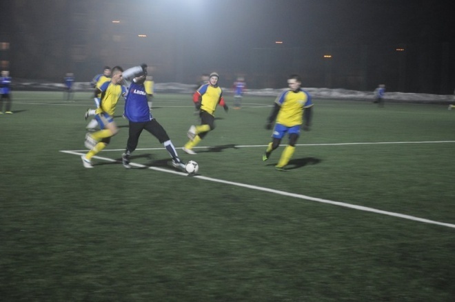 Sparing: Narew Ostrołęka - Tęcza Łyse (30.01.2013) - zdjęcie #11 - eOstroleka.pl