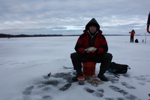 Udana wyprawa na lód wędkarzy z PZW „Narew 38” [03.02.2013] - zdjęcie #4 - eOstroleka.pl