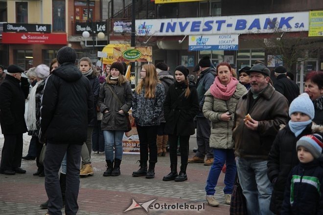 XII Mistrzostwa Ostrołęki w Jedzeniu Pączków [07.02.2013] - zdjęcie #49 - eOstroleka.pl