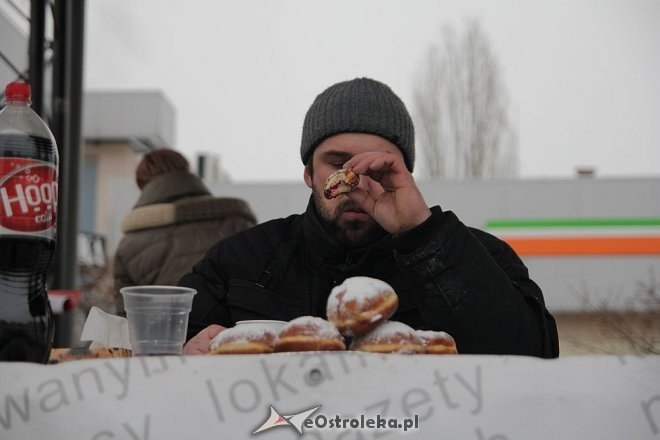 XII Mistrzostwa Ostrołęki w Jedzeniu Pączków [07.02.2013] - zdjęcie #29 - eOstroleka.pl