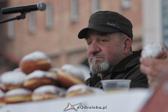 XII Mistrzostwa Ostrołęki w Jedzeniu Pączków [07.02.2013] - zdjęcie #17 - eOstroleka.pl