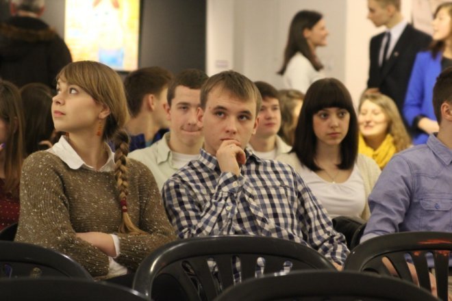 Tłumy na debacie walentynkowej: Każdy związek wymaga od nas pracy [8 II 2013] - zdjęcie #21 - eOstroleka.pl
