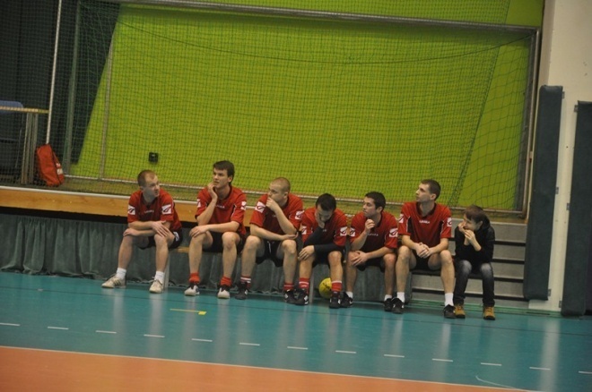 Nocna Liga Futsalu - 8. kolejka (08.02.2013) - zdjęcie #12 - eOstroleka.pl