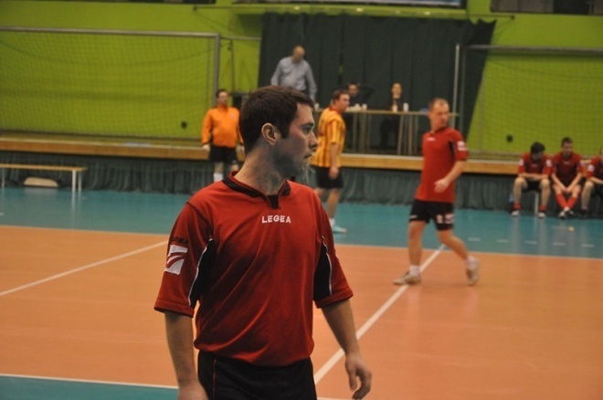 Nocna Liga Futsalu - 8. kolejka (08.02.2013) - zdjęcie #17 - eOstroleka.pl