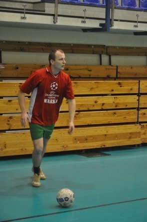 Nocna Liga Futsalu - 8. kolejka (08.02.2013) - zdjęcie #8 - eOstroleka.pl