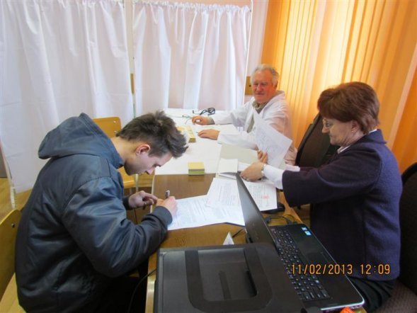 Komisja w WKU [11.02.2013] - zdjęcie #2 - eOstroleka.pl