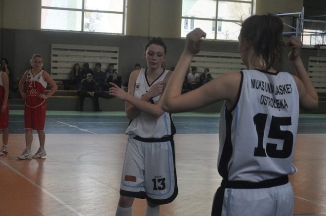 II liga: Unia Basket Ostrołęka - Alles Głowno (10.02.2013) - zdjęcie #27 - eOstroleka.pl