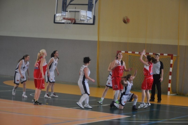 II liga: Unia Basket Ostrołęka - Alles Głowno (10.02.2013) - zdjęcie #19 - eOstroleka.pl