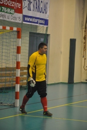 Nocna Liga Futsalu - 9. kolejka (15.02.2013) - zdjęcie #2 - eOstroleka.pl