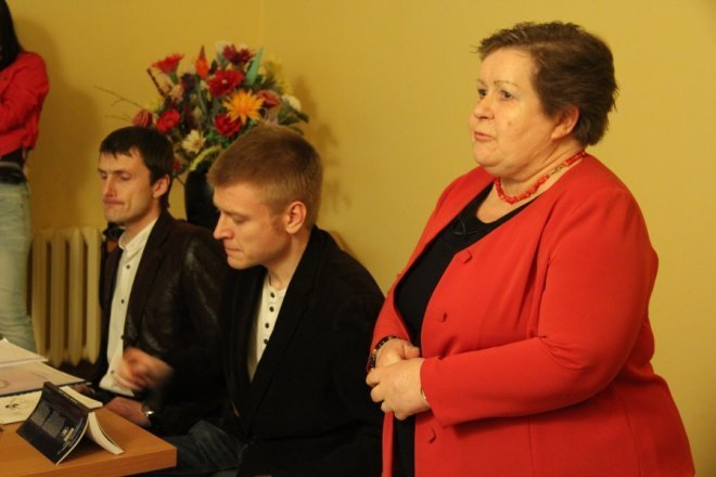 Poetyckie spotkania Na studziennej [16 II 2013] - zdjęcie #6 - eOstroleka.pl