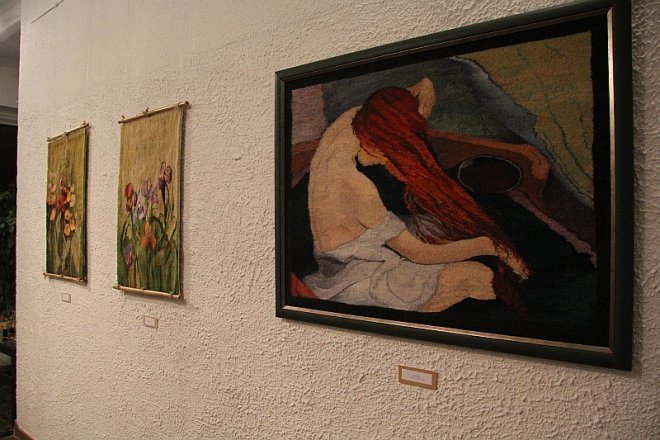 Wernisaż wystawy Gobelinów z Galerii Ostrołęka [22 II 2013] - zdjęcie #14 - eOstroleka.pl
