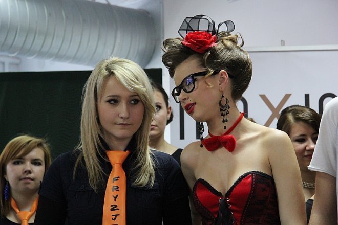 V Festiwal Fryzjerstwa Artystycznego w ZSZ 2 [25 II 2013] - zdjęcie #19 - eOstroleka.pl