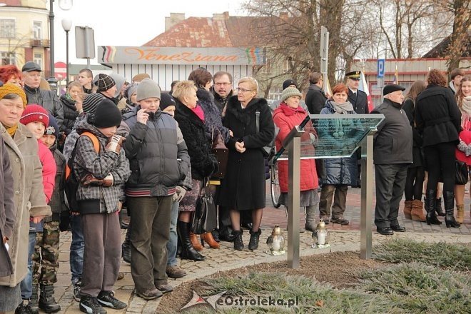 Miejskie Obchody Dnia Żołnierzy Wyklętych [01.03.2013] - zdjęcie #3 - eOstroleka.pl