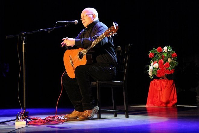 Tłumy Ostrołęczan na koncercie Andrzeja Kołakowskiego w OCK [1 III 2013] - zdjęcie #12 - eOstroleka.pl