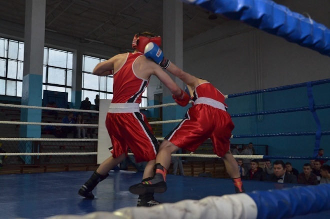 Eliminacje Mistrzostw Polski Juniorów w boksie [02.03.3013] - zdjęcie #6 - eOstroleka.pl