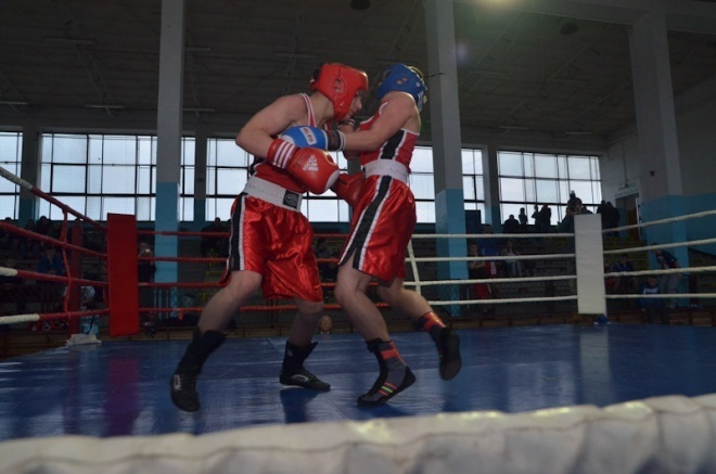 Eliminacje Mistrzostw Polski Juniorów w boksie [02.03.3013] - zdjęcie #13 - eOstroleka.pl
