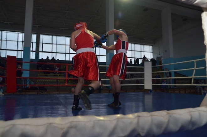 Eliminacje Mistrzostw Polski Juniorów w boksie [02.03.3013] - zdjęcie #14 - eOstroleka.pl