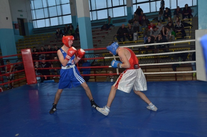 Eliminacje Mistrzostw Polski Juniorów w boksie [02.03.3013] - zdjęcie #33 - eOstroleka.pl