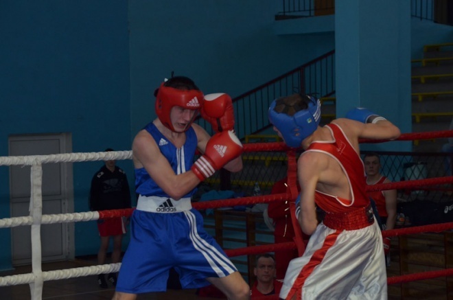 Eliminacje Mistrzostw Polski Juniorów w boksie [02.03.3013] - zdjęcie #37 - eOstroleka.pl