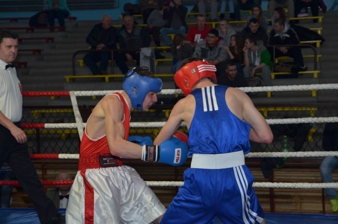 Eliminacje Mistrzostw Polski Juniorów w boksie [02.03.3013] - zdjęcie #38 - eOstroleka.pl